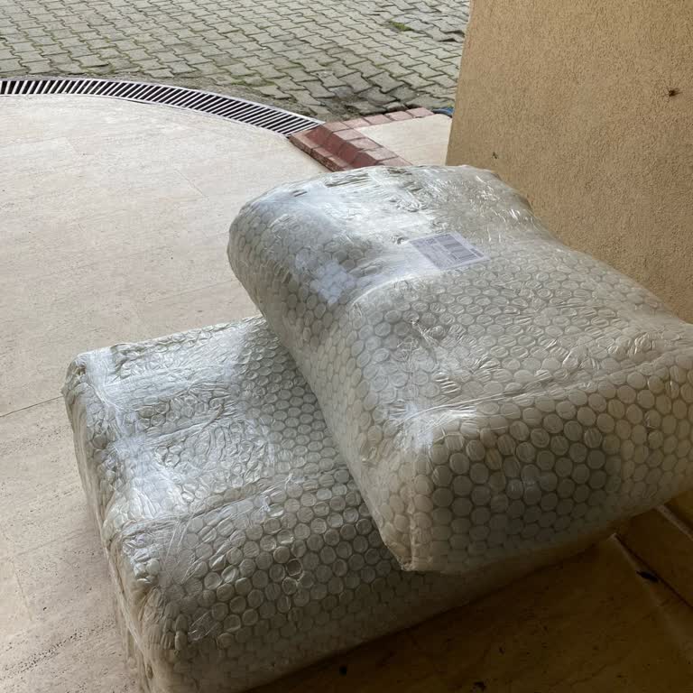 Yağmurda Bırakılan Kargo Ve Eksik Teslimat Bilgisi
