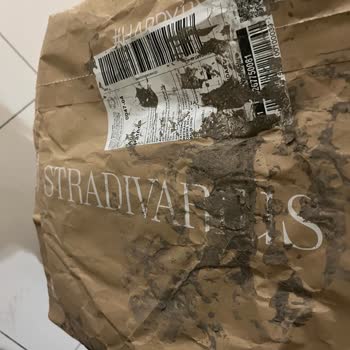 UPS Kargo Teslimatında Gecikme Ve Hasarlı Paket Sorunu