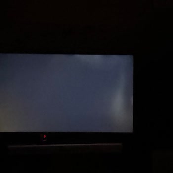 Philips TV'de Rahatsız Edici Işık Sızması Sorunu