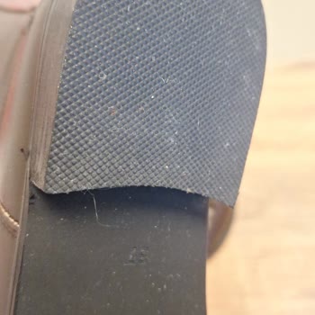 Luvi Ayakkabı Şikayeti