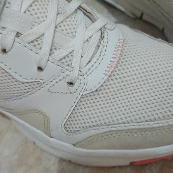 Skechers Ayakkabı Dikiş Problemi Ve Garantinin Yetersizliği
