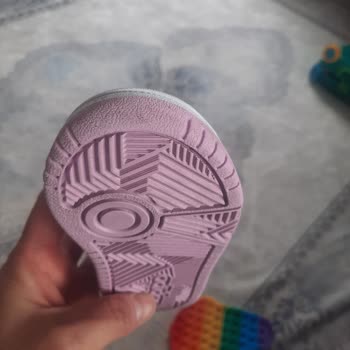 Kullanılmış Ve Etiketsiz Ayakkabı Sorunu