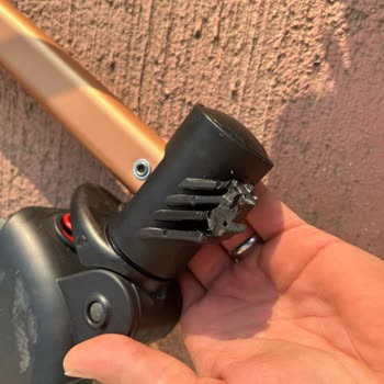 Bebek Arabasında Güvenlik Sorunları Ve Yetersiz Servis