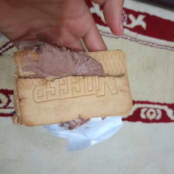 Eksik Ve Acı Tatlı Algida Deneyimi