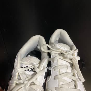 Adidas Ayakkabıda Topuk Sorunu