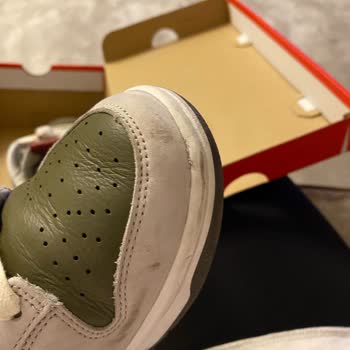 Nike Ayakkabı Kalite Sorunu Ve İade Talebi