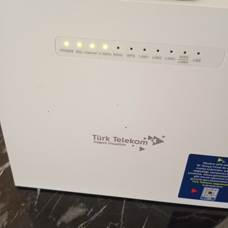 Sürekli Kesilen İnternet Sorunu Ve Acil Çözüm Talebi