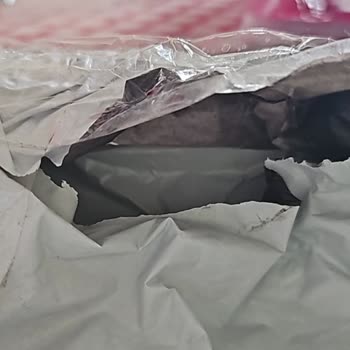 Kargom Açılmış Ve Oyuncak Çalınmış