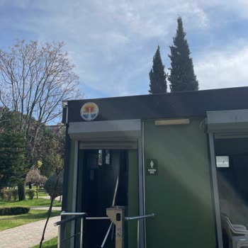 Atatürk Parkı'ndaki Tuvalet Ücreti Tepki Çekiyor