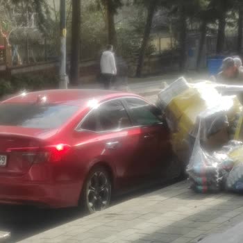 Şok Market Çalışanlarının Neden Olduğu Zarar Ve İlgisizlik