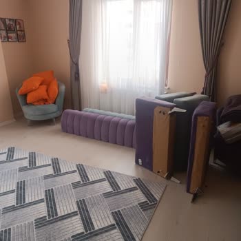 Kumru Mobilya (Gebze) Koltuğu Tamir İçin Gelip Almaları 40 Gün Sürdü