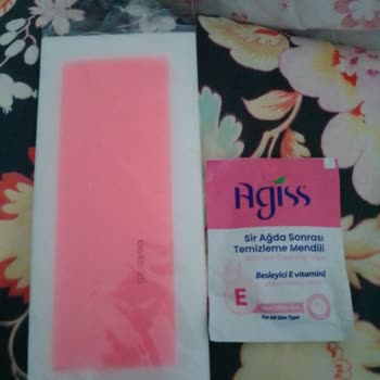 Ağda Sonrası Mendil Alerjisi: Ciltte Kızarıklık Ve Kaşıntı