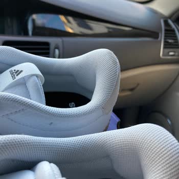 Intersport Yanlış Numara Ve Kirli Ayakkabı Şoku