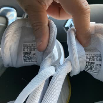 Intersport Yanlış Numara Ve Kirli Ayakkabı Şoku