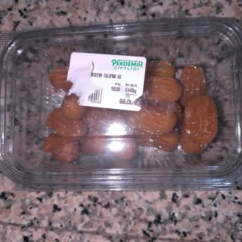 Bayat Tatlı Mağduriyeti: Pekdemir Market Güvenilirliği Sorgulanıyor