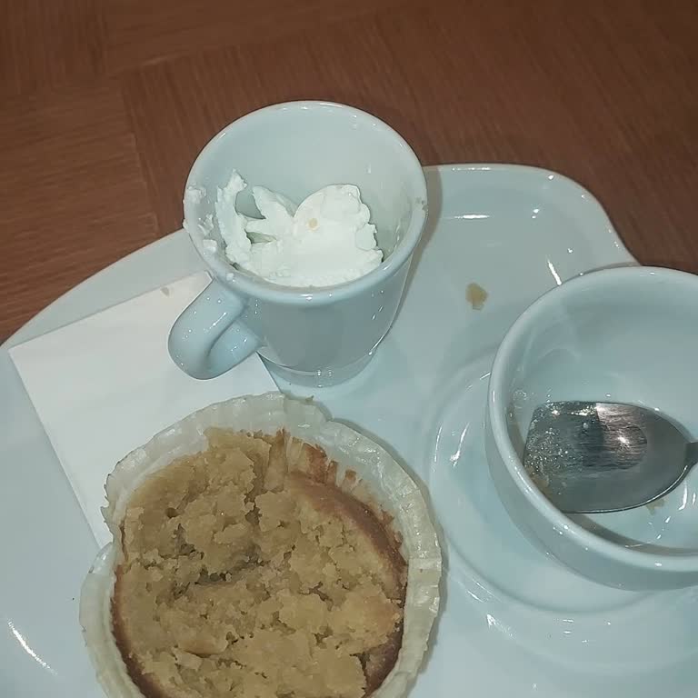 Tahinli Sufle Hayal Kırıklığı: Kek Gibi Pişirilmiş!