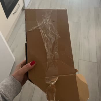 Beymen Üzerinden Gelen Hediye Paketi Hayal Kırıklığı
