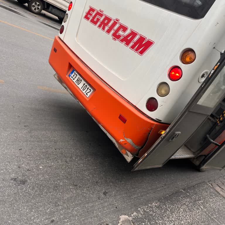 Otobüs Şoförünün Hoş Olmayan Tavrı