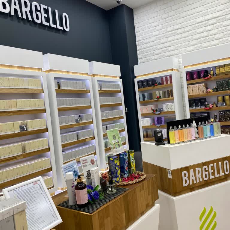 Boş Mağaza Ve İlgisiz Hizmet