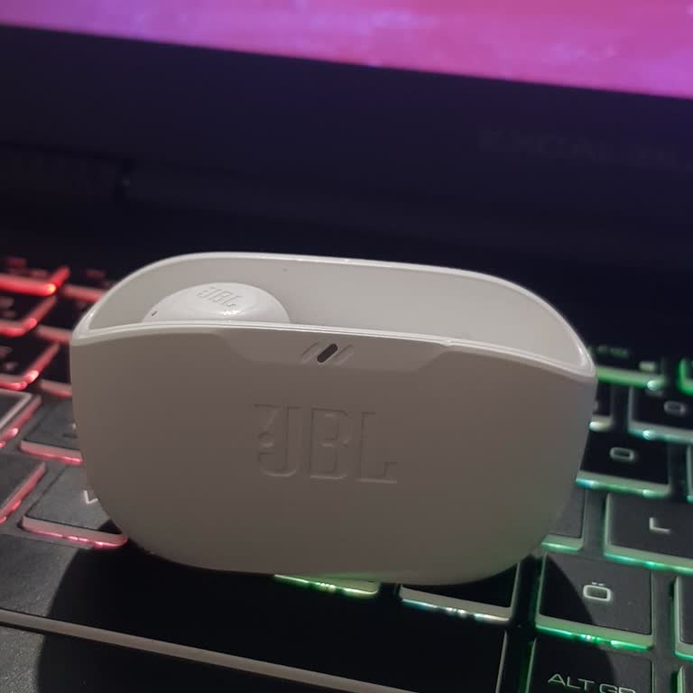 JBL Wave Buds Sağ Kulaklık Manyetik Sorunu