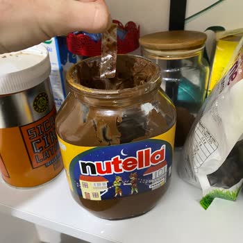 Nutella'dan Çıkan Plastik Sürpriz