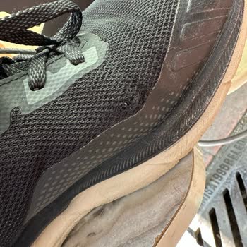 U.S. Polo Ayakkabıda Erken Çatlama Sorunu