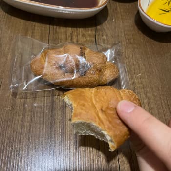 UNO Kruvasan İçindeki Hayal Kırıklığı