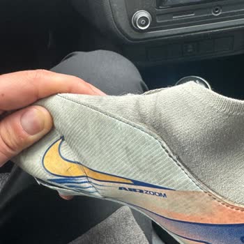 Garanti Sürecinde Hayal Kırıklığı: Nike Kramponlar Beklentileri Karşılamıyor