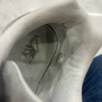 New Balance Ayakkabıda Yırtılma Ve Kullanıcı Hatası İddiası