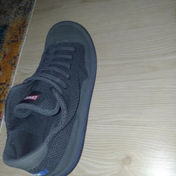 Camper Ayakkabılarında Üretim Hatası Ve İletişim Sorunu