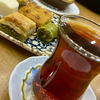 Mado'da Tutarsız Hizmet Ve Saygısız Davranış