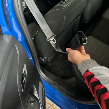 Opel Servisinde Uzayan Onarım Ve İletişim Sorunları