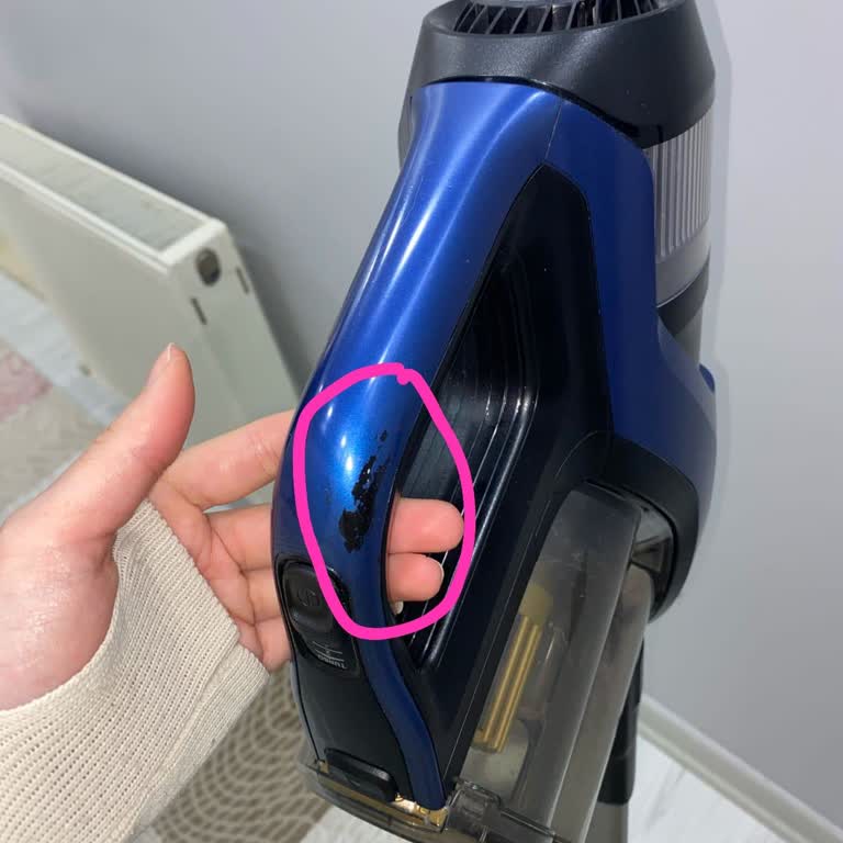 Philips Şarjlı Süpürgede Renk Ve Motor Sorunları