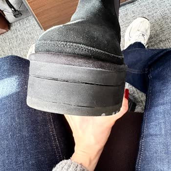 Hepsiburada'dan Aldığım Botun Tabanı Açıldı Ve Mağduriyetim Giderilmedi!