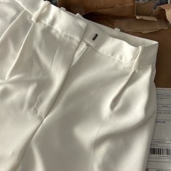 Zara Yanlış Ürün Gönderdi, Telafi Yerine Para İadesi Teklif Ediyor