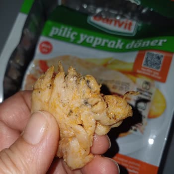 Sağlık Tehlikesi: Banvit'ten Çiğ Ve Yabancı Madde İçeren Tavuk Döner