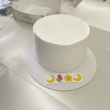 Özdilek Pastanesi Hayal Kırıklığı: Yanlış Pasta Ve Mahvolan Doğum Günü