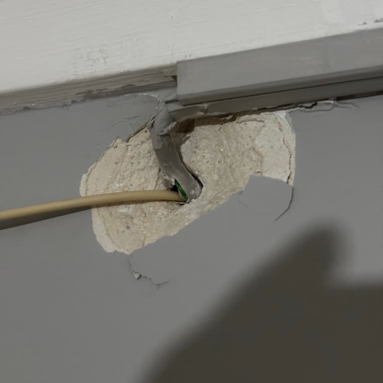 Fiber Kurulumu Sırasında Tesisat Hasarı Ve Çözüm Eksikliği