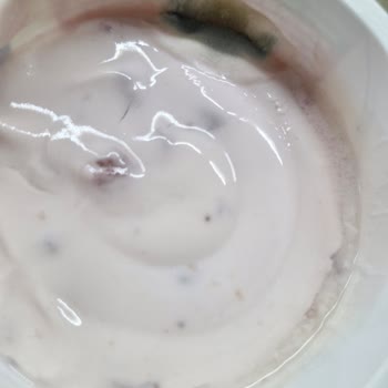 Son Kullanma Tarihi Geçmemiş Yoğurt Küflü Çıktı