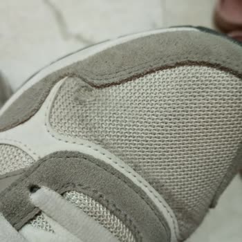FLO Ayakkabı Reebok Ayakkabılarımın Beklenmedik Yırtılmaları!