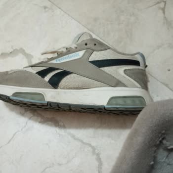 FLO Ayakkabı Reebok Ayakkabılarımın Beklenmedik Yırtılmaları!