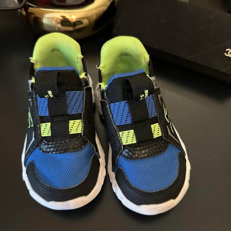 Skechers Ayakkabı Kayma Sorunu Ve Müşteri Memnuniyetsizliği