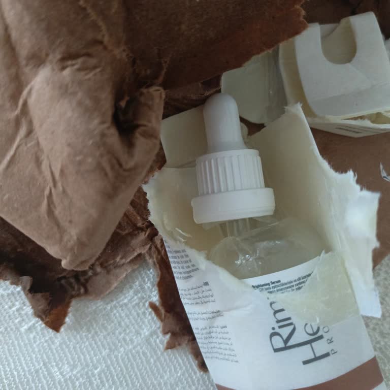 Kırık Gelen Arbutin Serum Hayal Kırıklığı Yarattı
