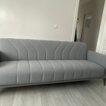 Yanlış Renk Koltuk Takımı Ve İlgisiz Hizmet