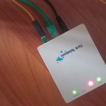 Sürekli Kesilen İnternet Hizmeti Ve Yetersiz Müşteri Desteği