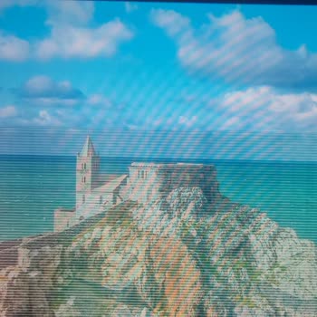 Bozuk Monitör Ve Yetersiz Müşteri Hizmeti Sorunu