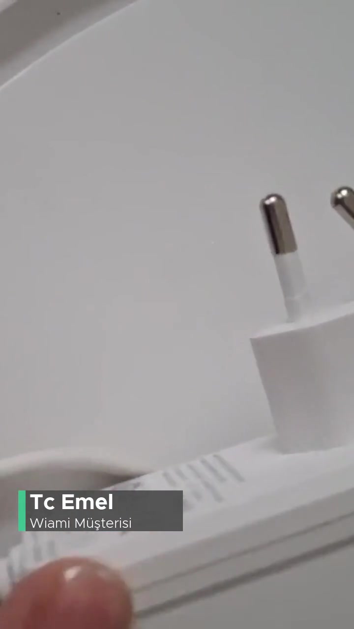 Wiami Servisi Yapacağınız İş Bu Mu? O Kadar Para Veriyoruz Dalga Mı Geçiyorsunuz? videonun kapak resmi