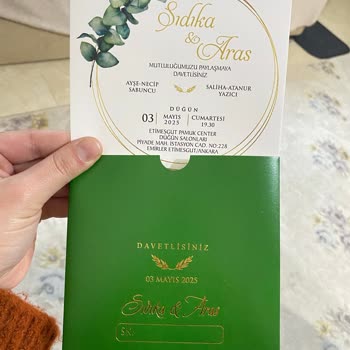 Düğün Davetiyelerinde Yanıltıcı Renk Ve Kalite Sorunu