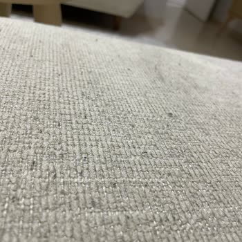 Yeni Alınan Koltuk Takımı Hızla Deformasyona Uğradı