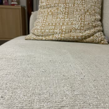 Yeni Alınan Koltuk Takımı Hızla Deformasyona Uğradı